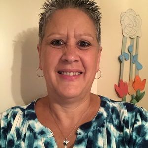 Meet your Posher, Joni